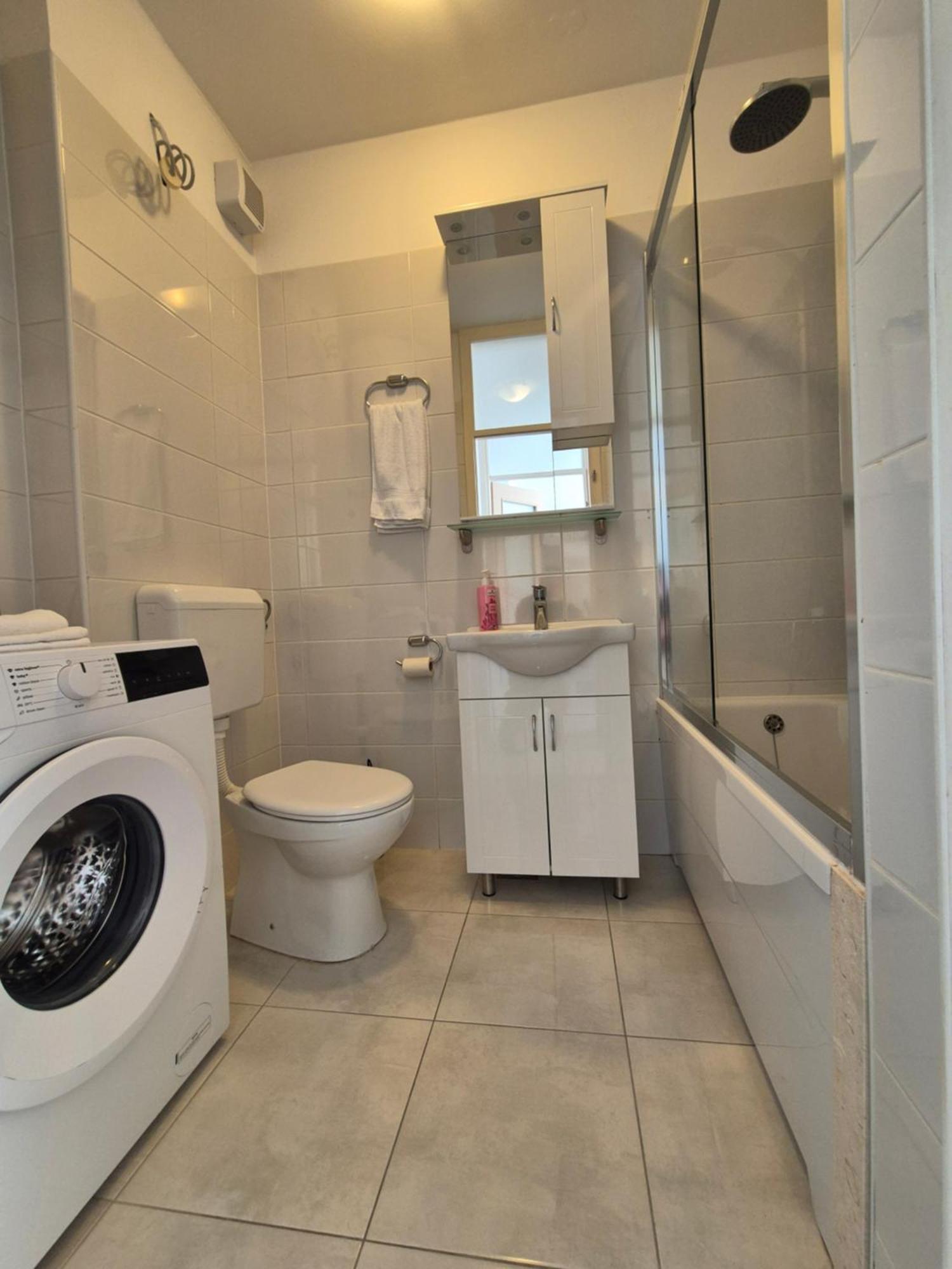 Apartman Apollo 2 Makarska Buitenkant foto